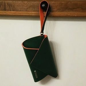 KLM Jan Taminiau Designs Clutch